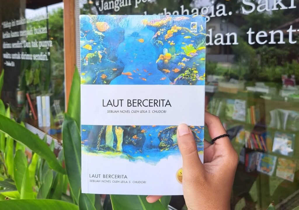 Laut Bercerita